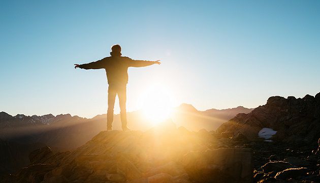 佛教正法中心-一位股骨頭患者康愈的自述(辛旭峰)