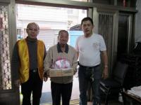 2013willpresenttotheKaohsiungbranchoftheformertownshipofKingKongBodhigrassYalilovingcareactivities-1.jpg