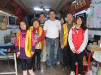 2013willpresenttotheKaohsiungbranchoftheformertownshipofKingKongBodhigrassYalilovingcareactivities-3.jpg