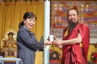 OntheeveoftheelectionthecandidateswenttotheBuddhisttempletoprayforthepeaceofmind-4.jpg