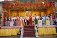 MayorofMayorsMidAutumnFestivalcametotheactionBuddhisttemple-1.jpg